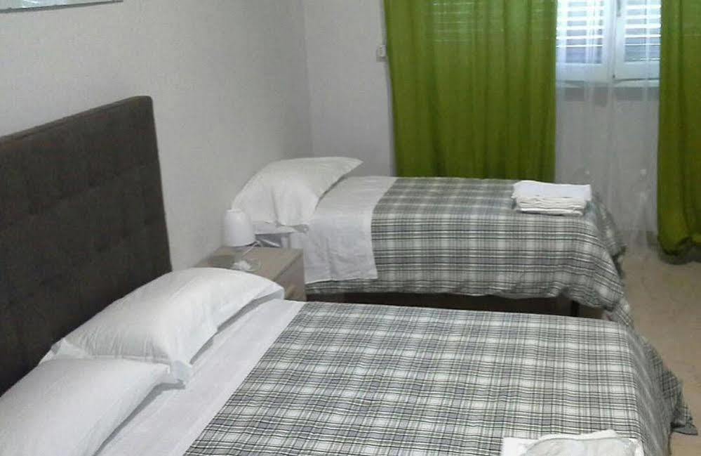 Hotel Chveni Sakhli 바투미 외부 사진